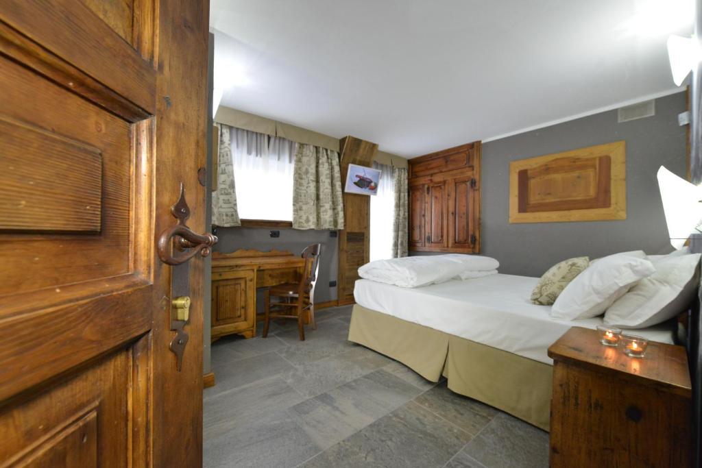 ブレウイル・チェルヴィナイア モリーノ ルームス Bed & Breakfast 部屋 写真